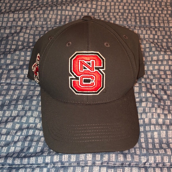 Top of the World Accessories - 2/$15 NC State hat - never worn